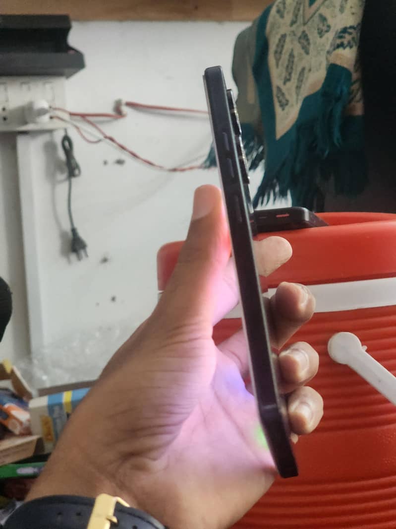 Tecno CAMON 20 1