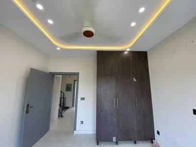 5 MARLA HOUSE FOR RENT IN DHA RAHBAR 11 SECTOR 2 HOT LOCATION