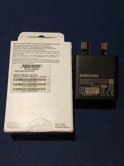 Samsung Orignel EP t2510 type c to type c charger