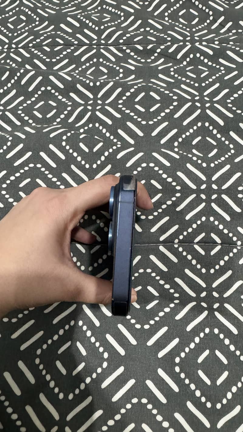 Apple iPhone 13 Pro 6