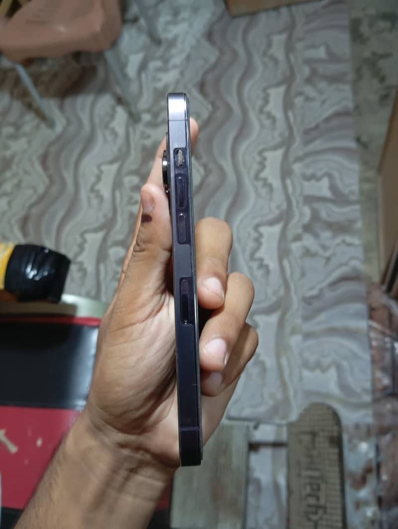 Apple iPhone 14 Pro 6