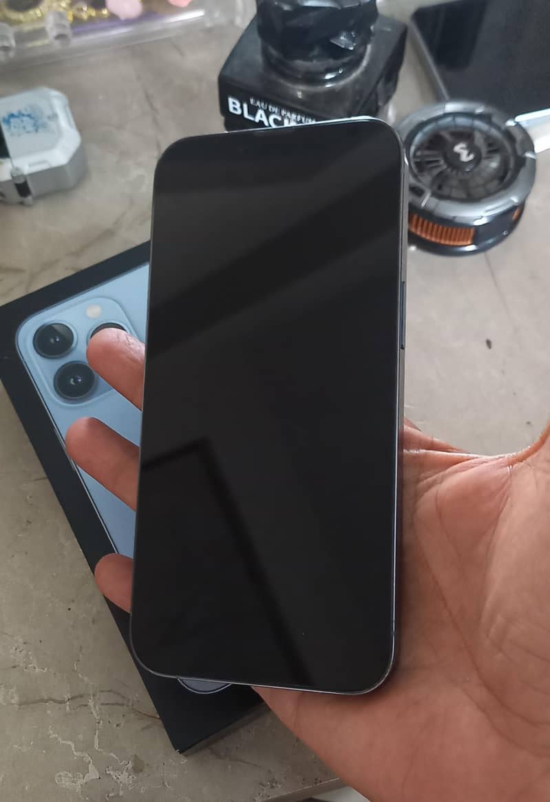 Apple iPhone 13 Pro 6