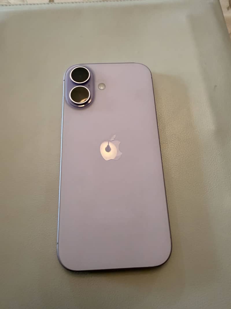Apple iPhone 17 0