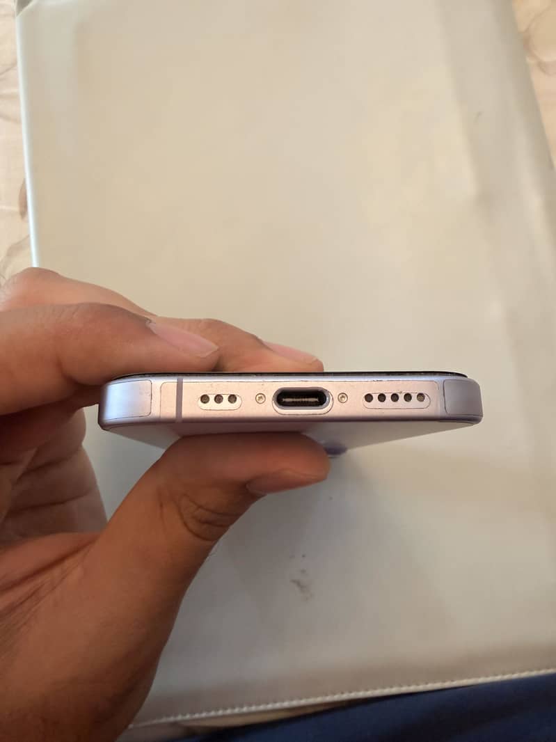 Apple iPhone 17 1