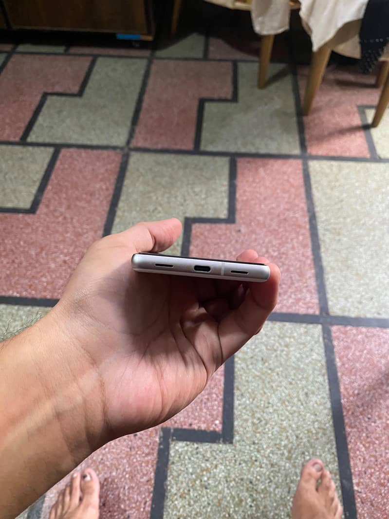 Google Pixel 7a 8