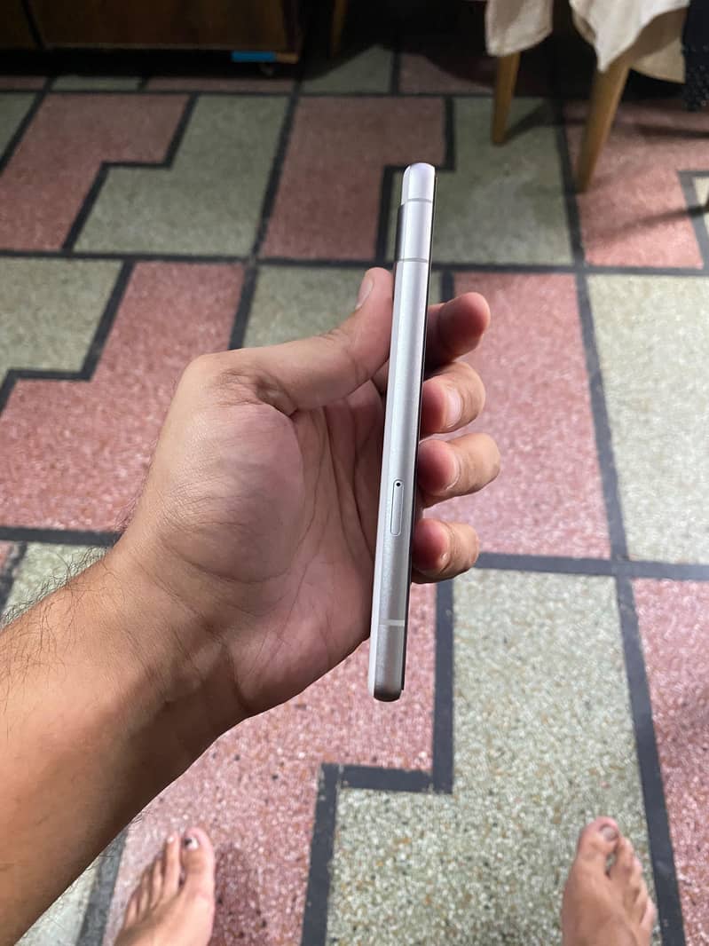 Google Pixel 7a 9