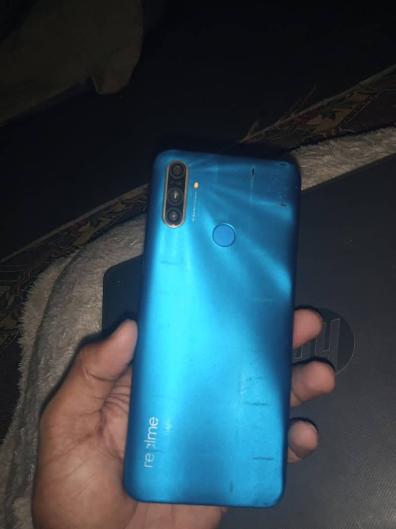 Realme C3 4