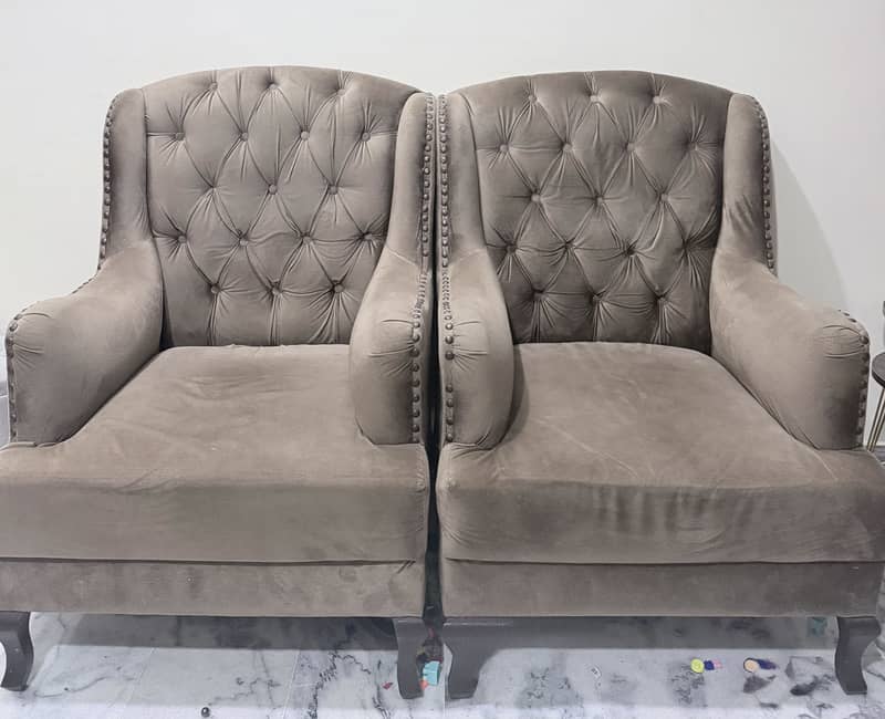 7 seater sofa 0