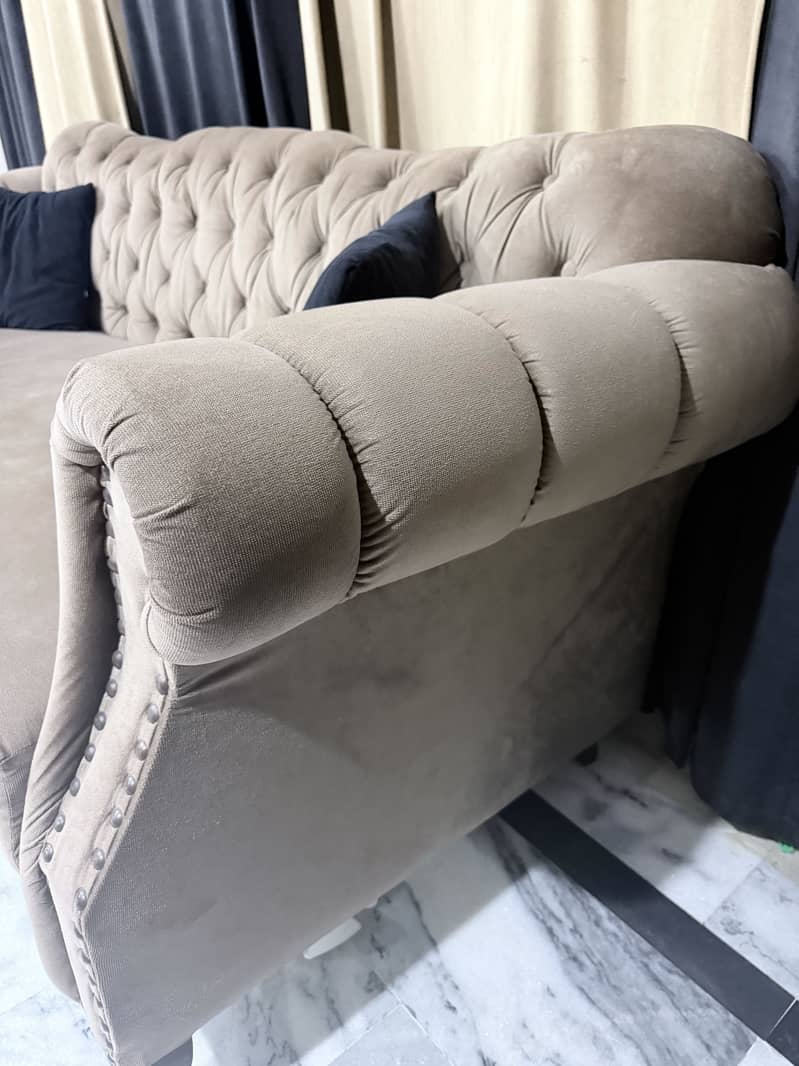 7 seater sofa 1