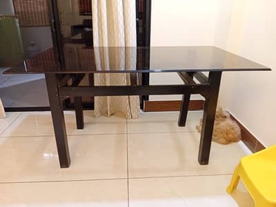 DINING TABLE WITHOUT CHAIRS