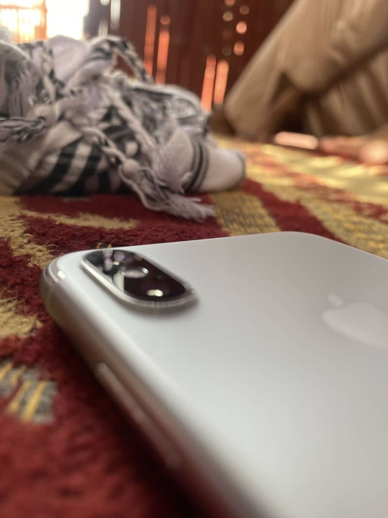 Apple iPhone X 8