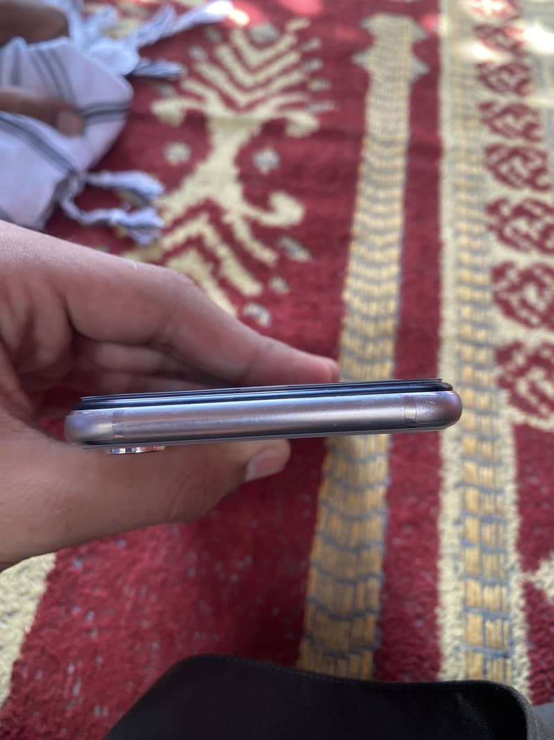 Apple iPhone X 11