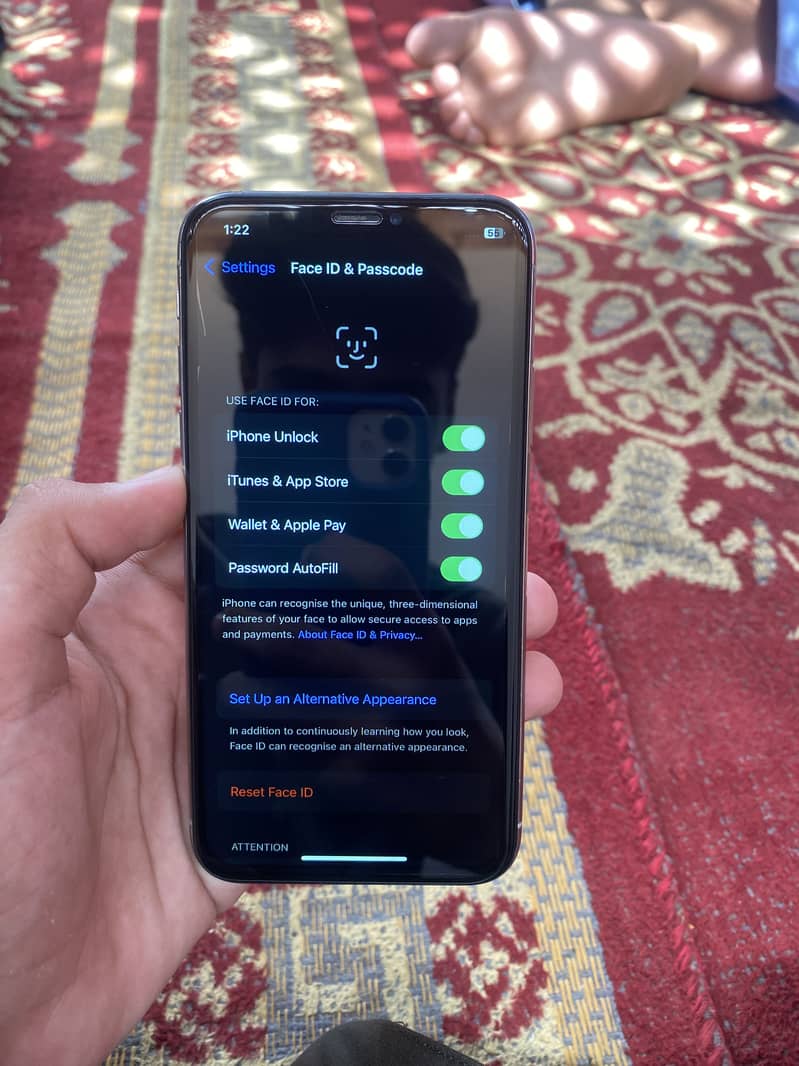 Apple iPhone X 18