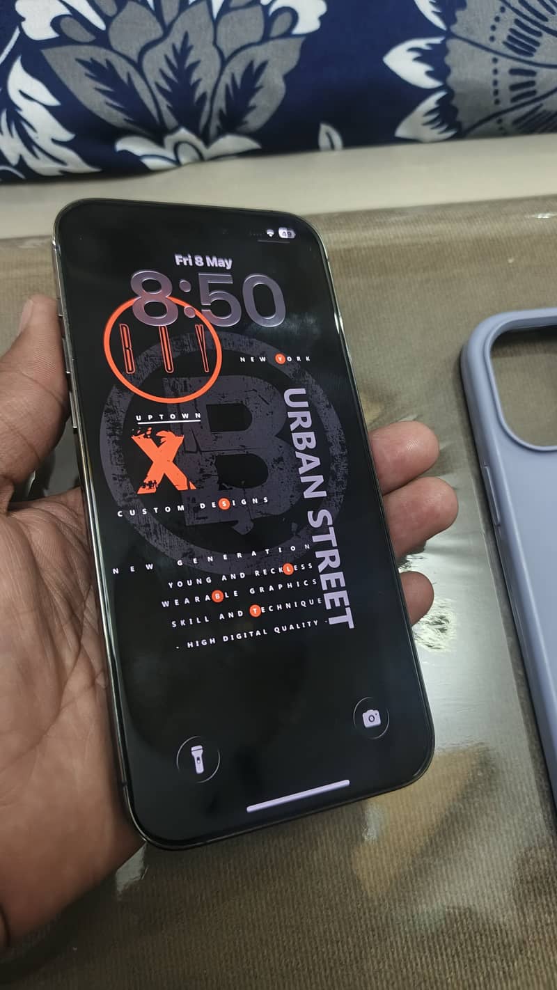 Apple iPhone 14 Pro Max 2