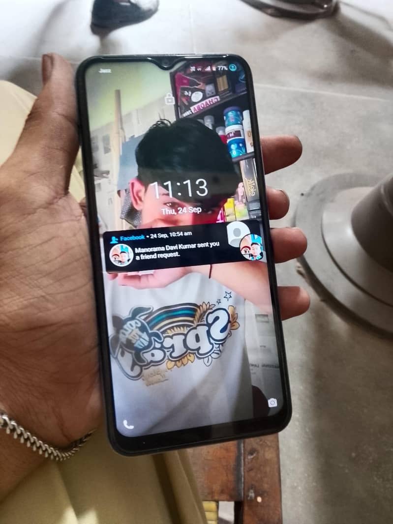 Vivo V21 3