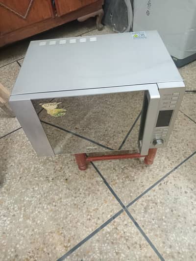 Homage microwave oven