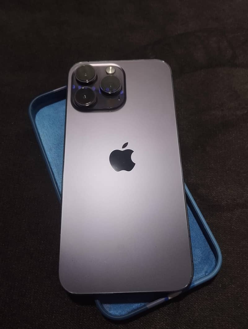 Apple iPhone 14 Pro Max 0