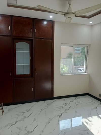 G-11/3 Fully Luxury Renovated First Floor Flat For Rent