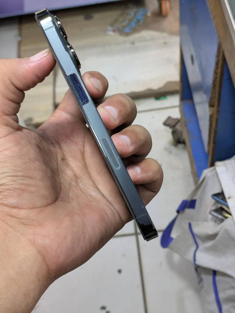 Iphone 13 pro jv 1