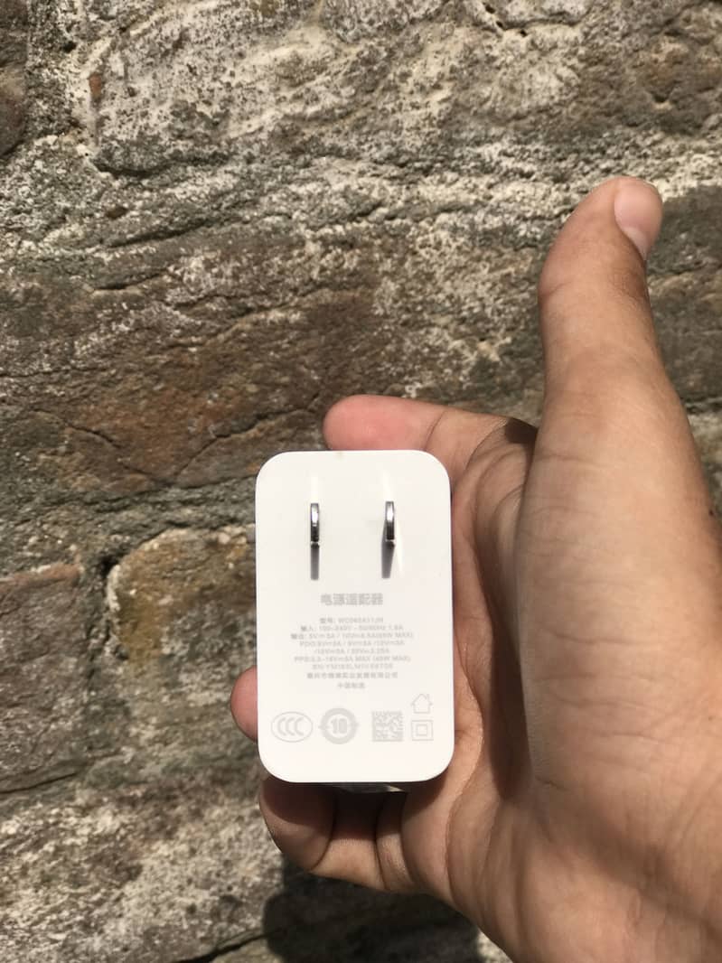 1 plus orignal adapter type-c 2