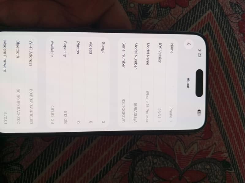 Apple iPhone 15 Pro Max 0