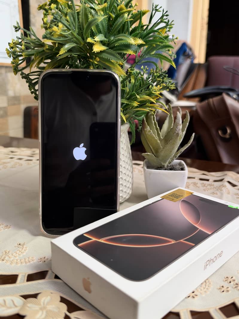 Apple iPhone 16 Pro Max 5