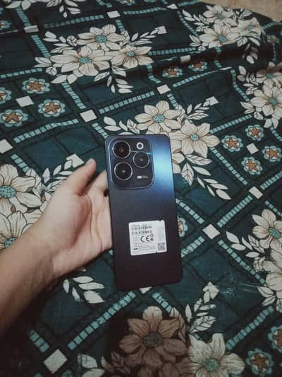 Infinix Hot 40