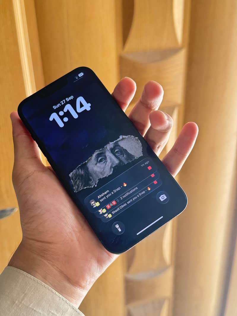 Apple iPhone 14 2