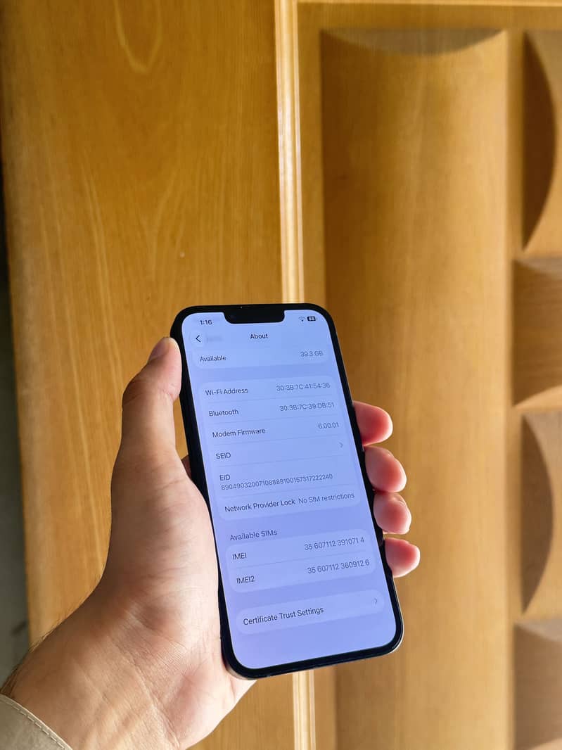 Apple iPhone 14 3