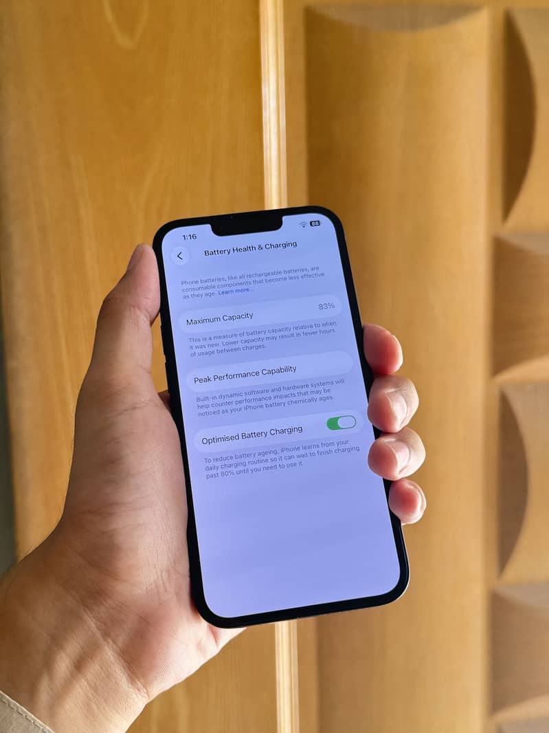 Apple iPhone 14 4