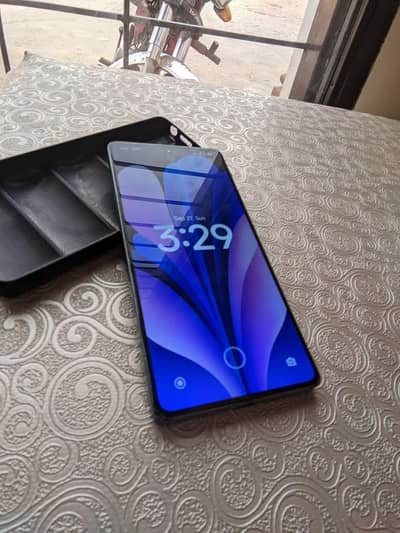 Xiaomi Redmi Note 13 Pro.       512 gb memory