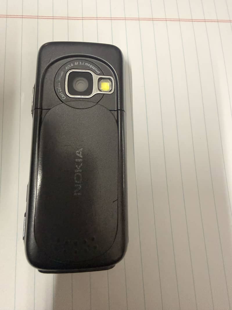 Nokia N73 1
