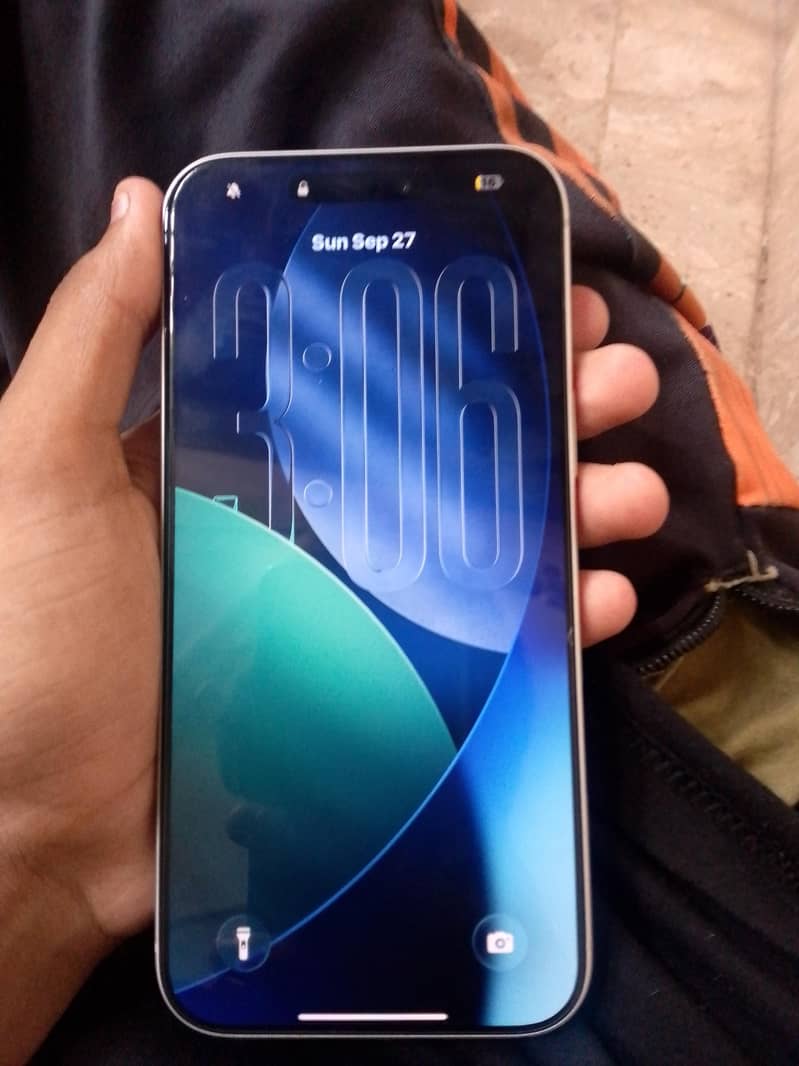 Apple iPhone 17 Pro Max 1