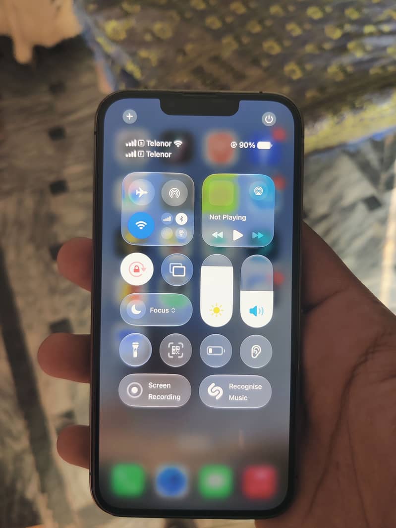 Apple iPhone 13 Pro 6