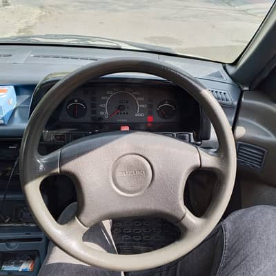 Suzuki Baleno Steering wheel