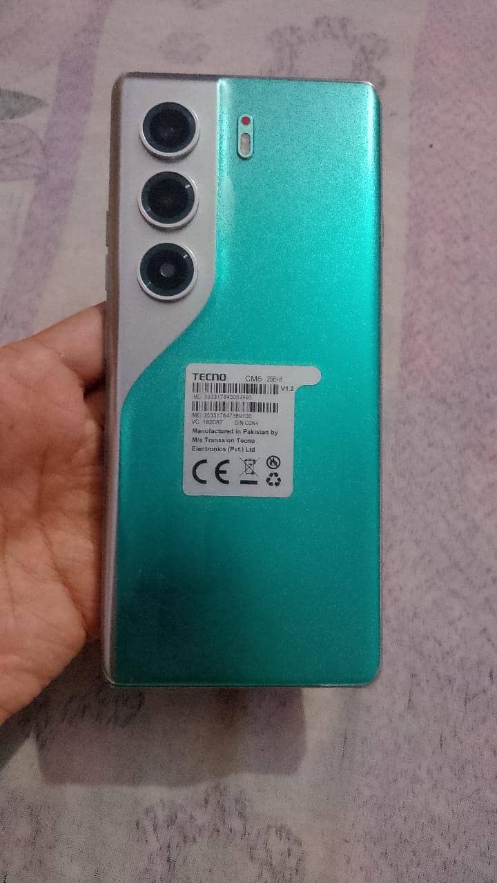 Tecno CAMON 40 Pro 3