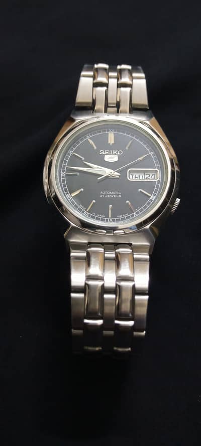 Seiko 5 , weight system