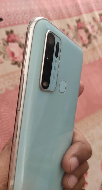 Vivo Y30 (stuck on logo)