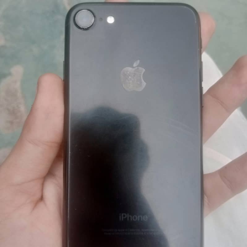 Apple iPhone 7 5