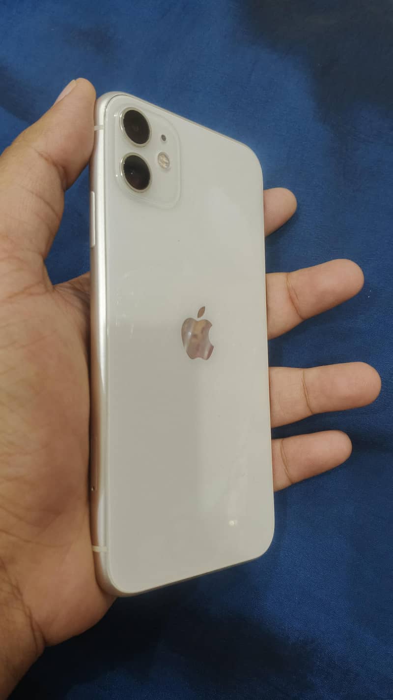 Apple iPhone 11 6