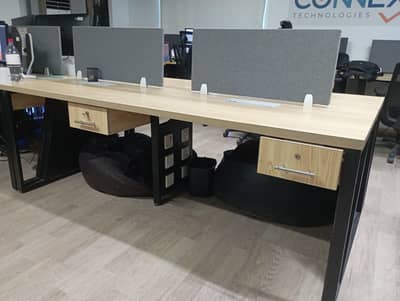 4-Person Office Workstation for Sale