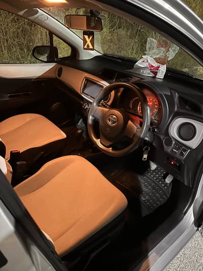 Toyota Vitz 2012