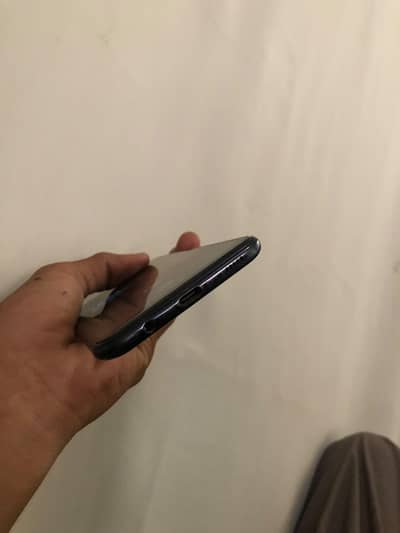 Samsung Mobile A50