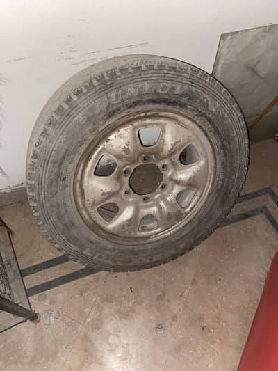 Nissan Dala tyres for sale