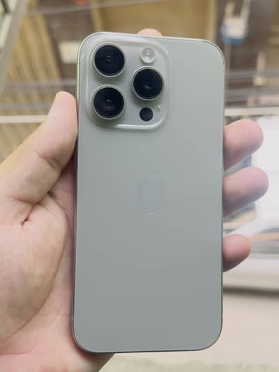 Apple iPhone 15 Pro