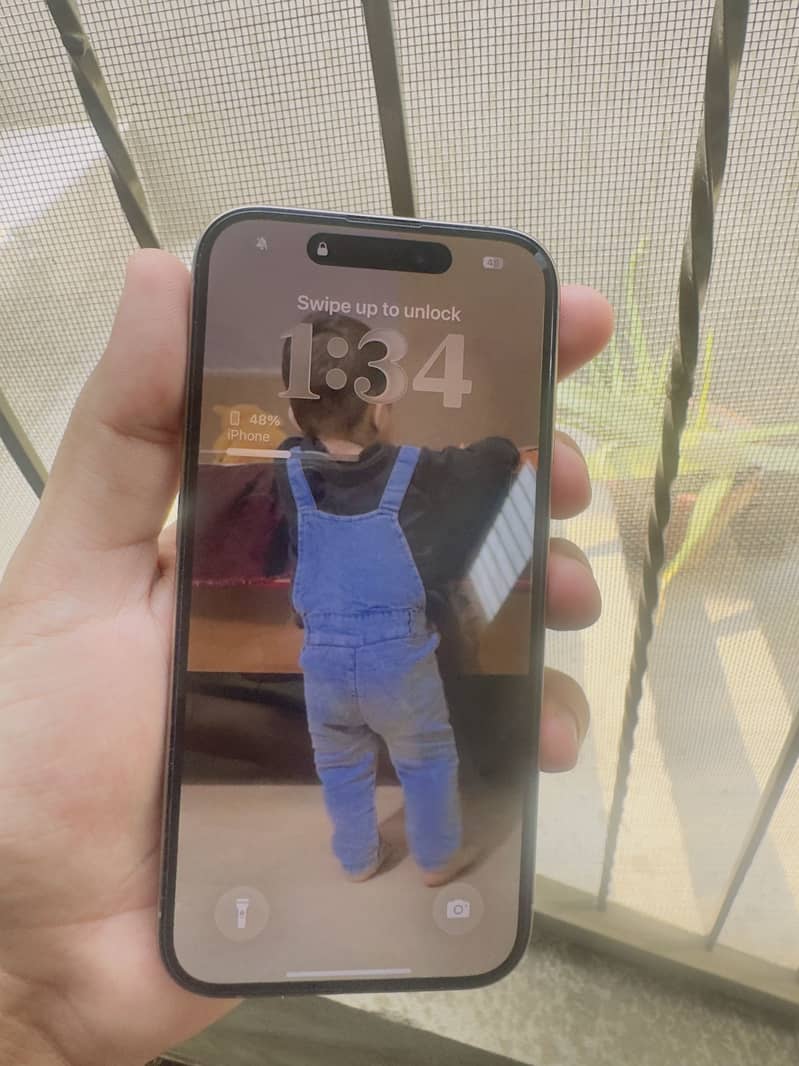 Apple iPhone 15 Pro 1