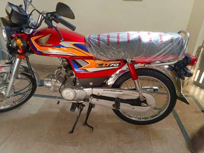 Honda CD 70 Bike 2025 modal