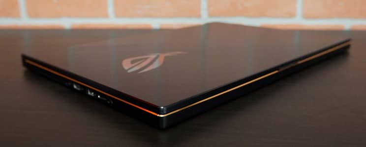 ROG Zephyrus S GX701-GX -- 17 inch - 8GB 2080 - 24GB DDR4 - 1TB Nvme
