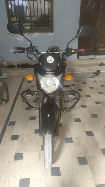 Suzuki GR150 Total Genuine 1st Owner 32k km Driven Urgent Sale