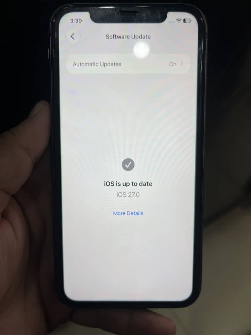 Apple iPhone 11 4